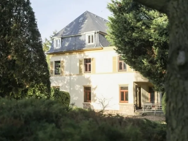 Extérieur - Maison de Maître avec Parc à Rettel