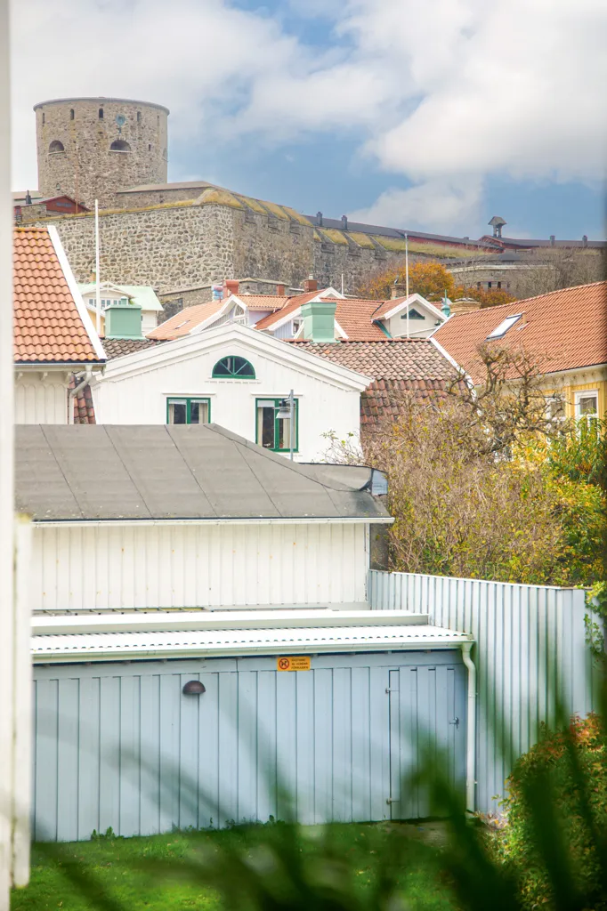 Aed - Maritime Villa with Pool and Sea View in Marstrand