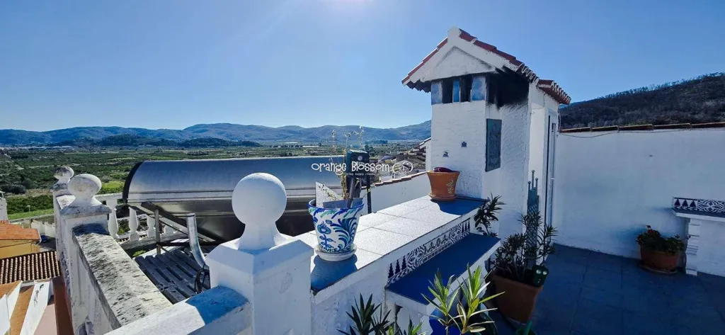 Terrazza - Charming Townhouse with Sun Lounge in Ador