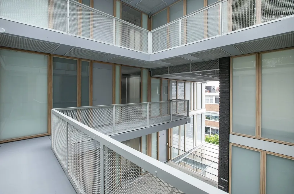 Rooms - Stylish 3-Bedroom Apartment in Hoofddorp