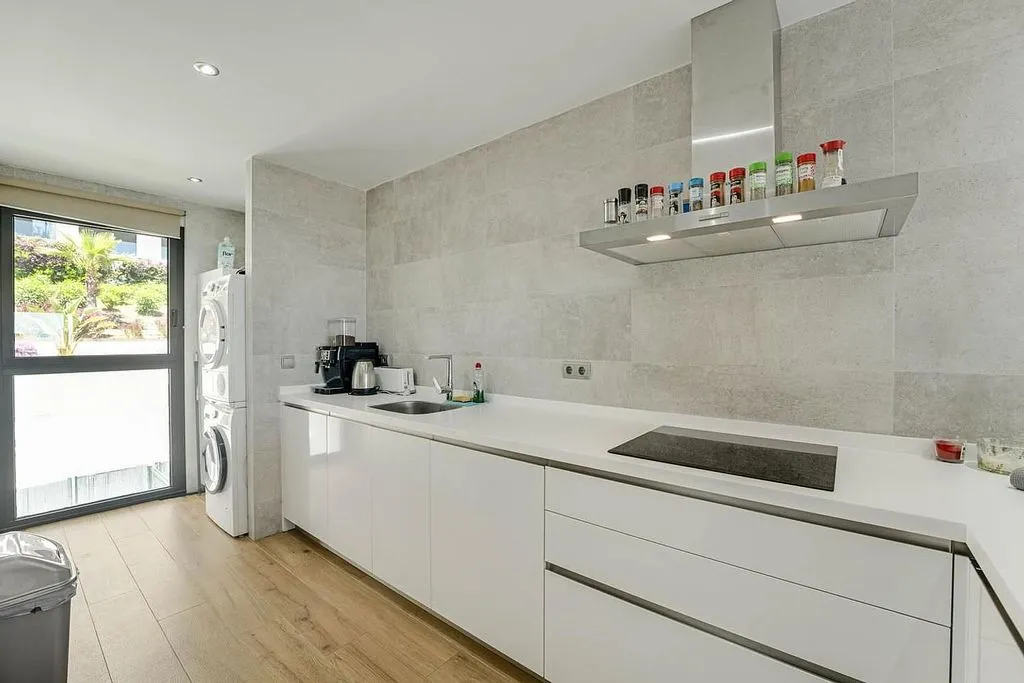 Cuisine - Duplex with Sea View and Pool in San Roque