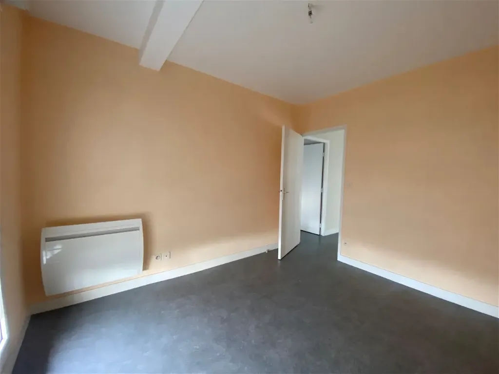 Toad - 3-Bed Apartment in Châteauroux Senior Residence
