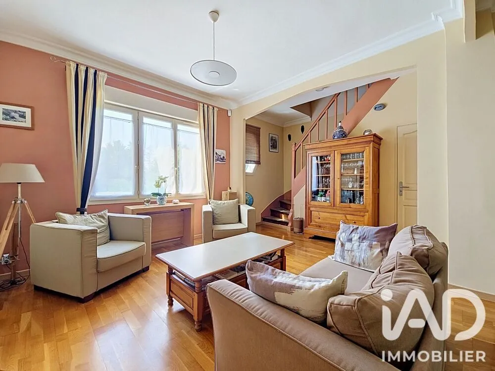 Soggiorno - Prestigious House with Jacuzzi in Maisse