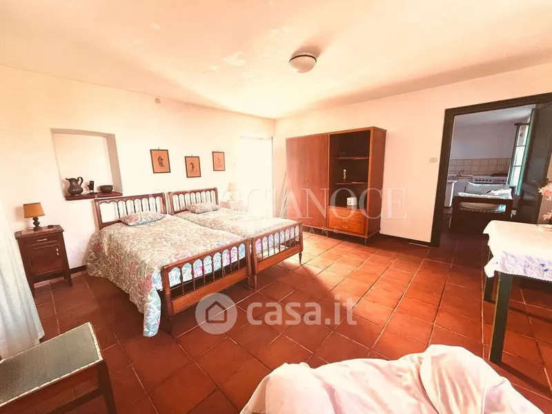 Chambres - Twin-Storey Apartment with Lake View in Netro