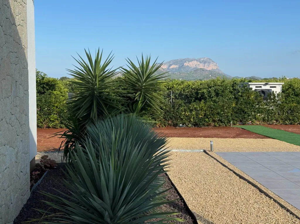 Aed - Modern Villa with Pool in Beniarbeig