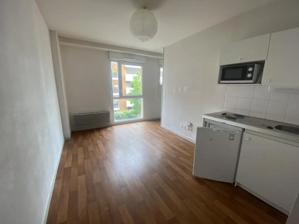 Cuisine - Studio dans Copropriété Récente à Grenoble