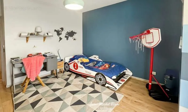 Magamistoad - Family Flat with Park in Écully