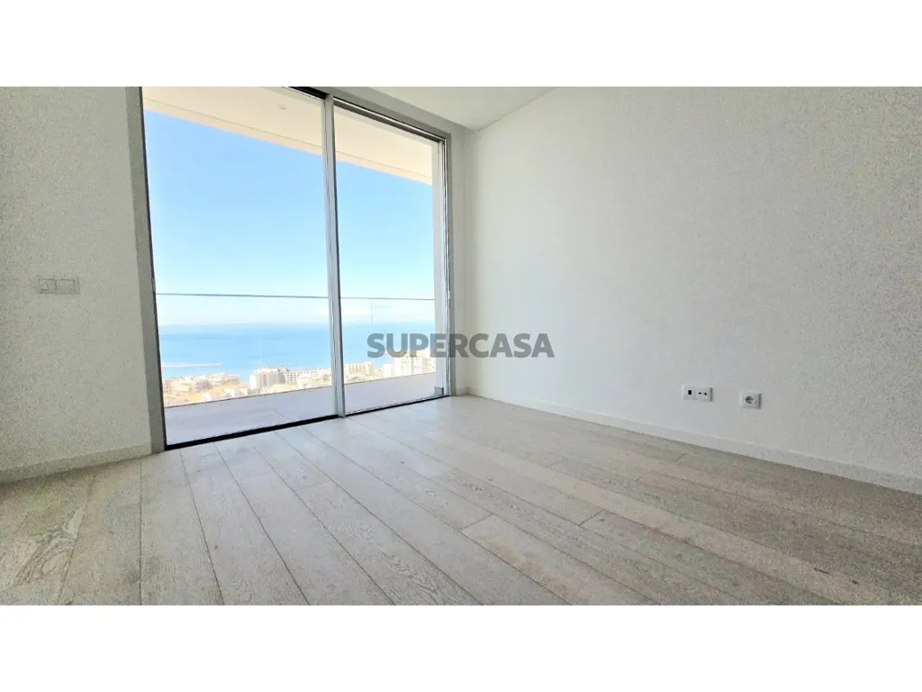 Pièces - Contemporary House with Sea View in Ajuda
