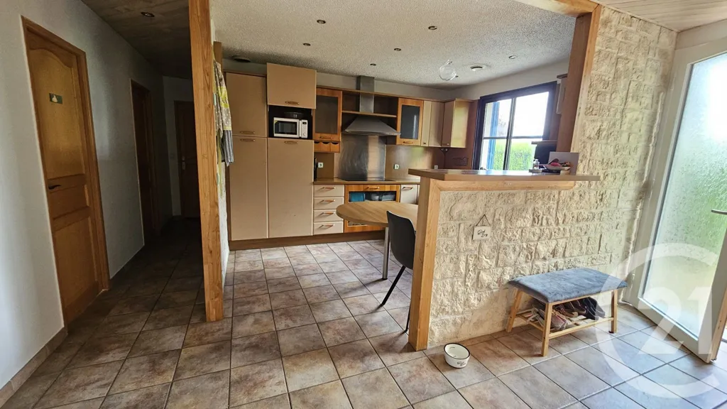 Cuisine - Maison avec Piscine à Mamirolle