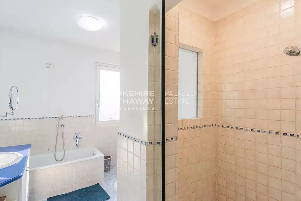 Vannitoad - Luxury Villa with Lake Views in Cernobbio
