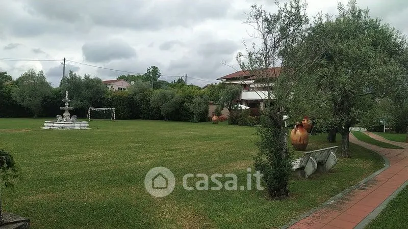 Aed - Villa with Pool in Centre, Massa