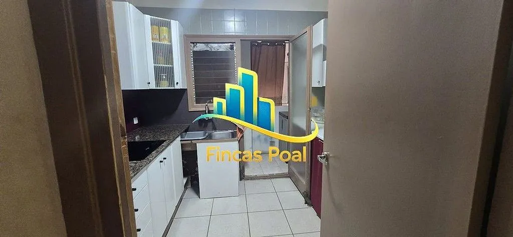 Köök - Apartment with Balcony in Castelldefels