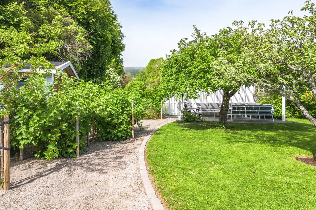 Giardino - Charming Villa with Garden in Central Location