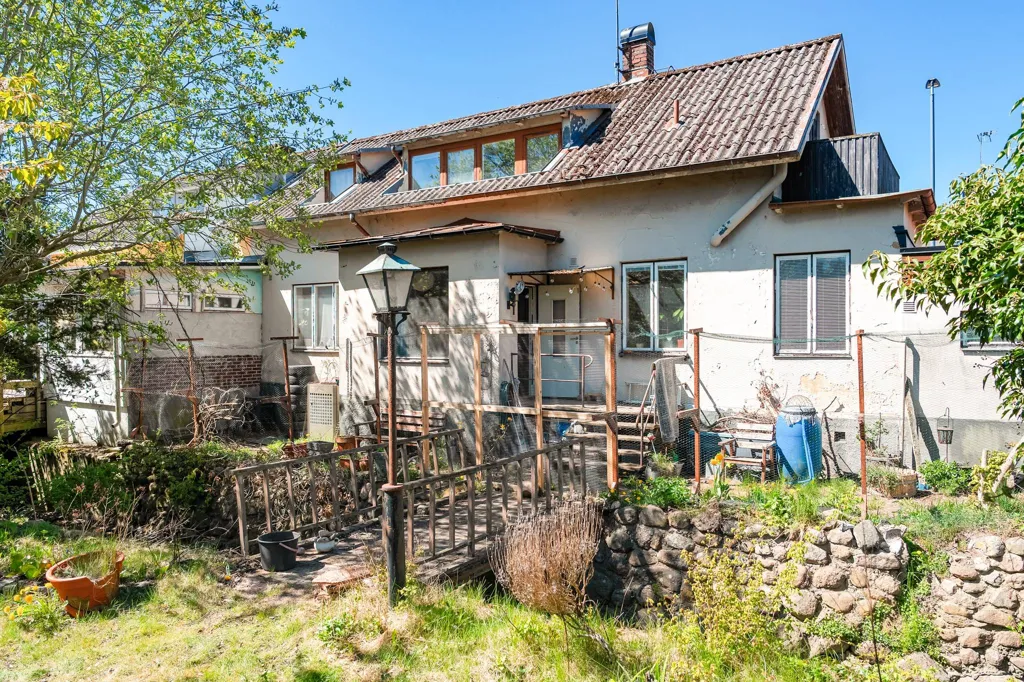 8-toaline maja asukohas Eslövs kommun