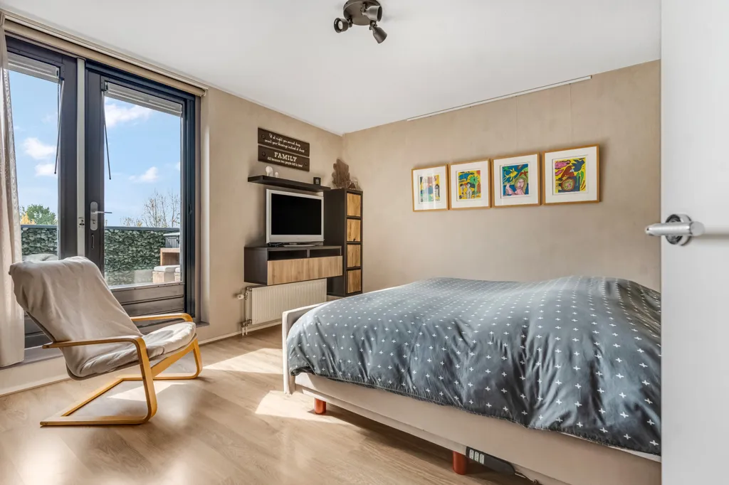 Magamistoad - Luxury Corner Penthouse with Large Terrace in Almere