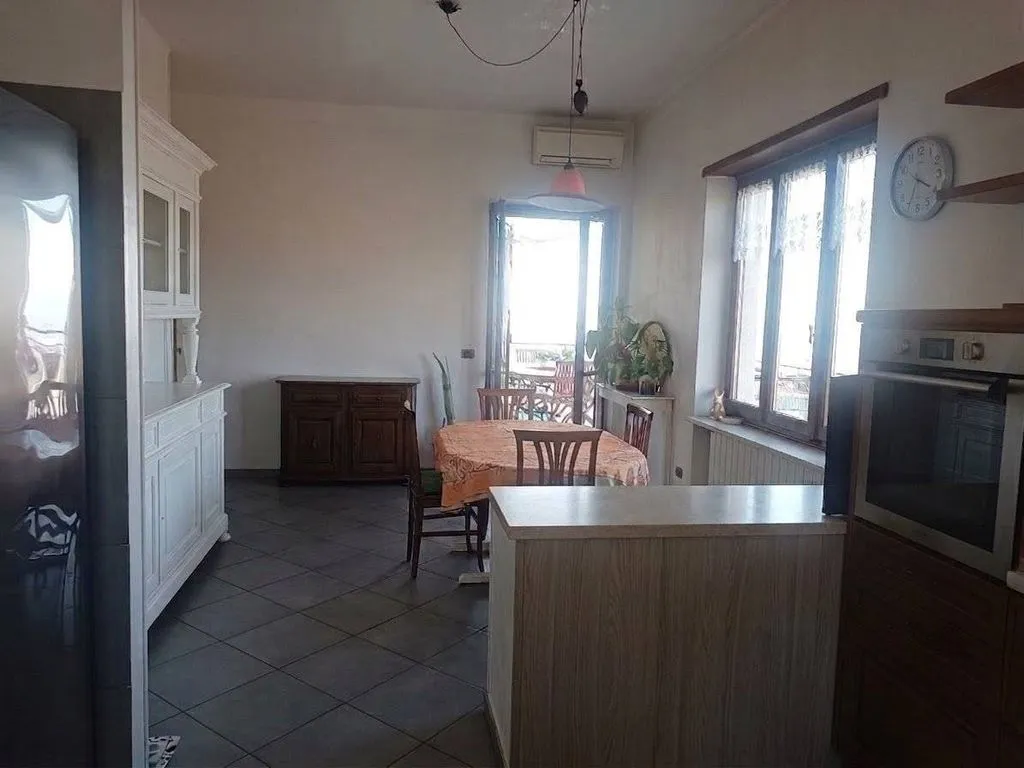 Salle à manger - Luxury Villa with Terrace View in Moncalieri