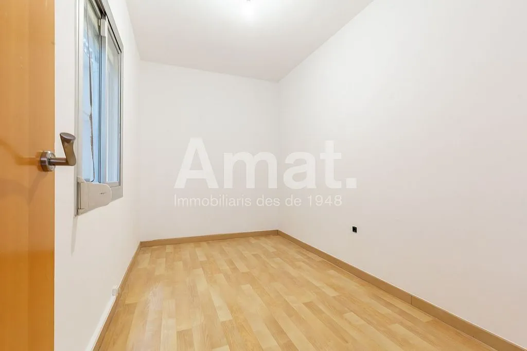 Pièces - Apartment with Air Conditioning in Esplugues de Llobregat