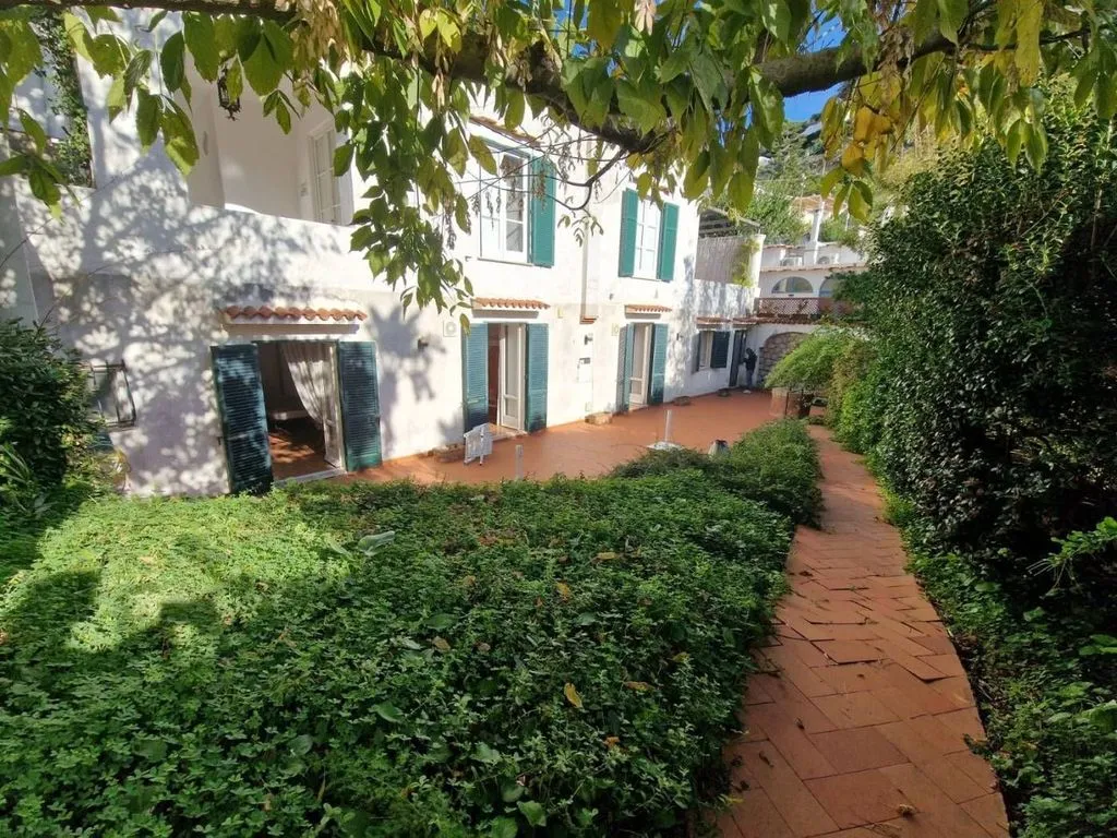 Giardino - Luxury Flat with Garden in Capri
