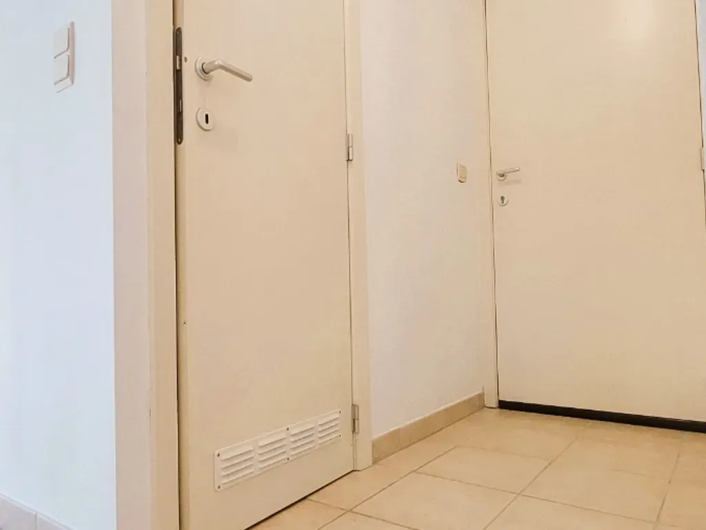 Entrée - Appartement Instapklaar avec Terrasse à Bredene