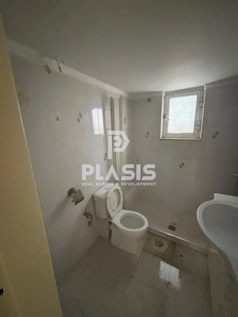 Salles de bain - Ground Floor Apartment with Balcony in Kerasini