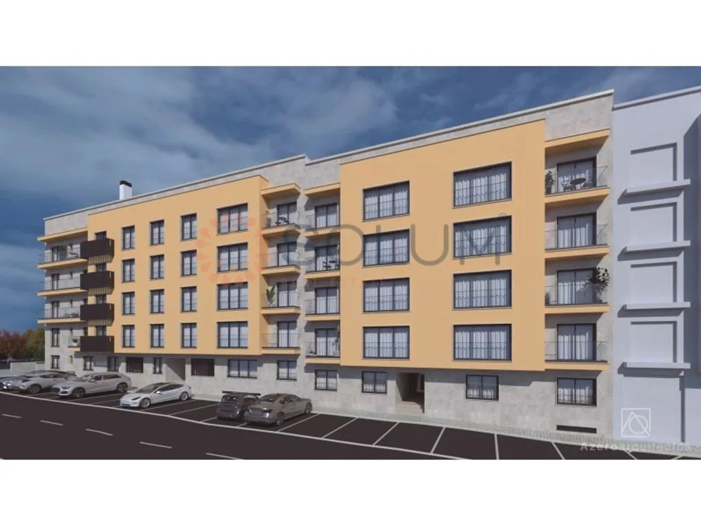 Luxury Flat with Elevator in Montijo