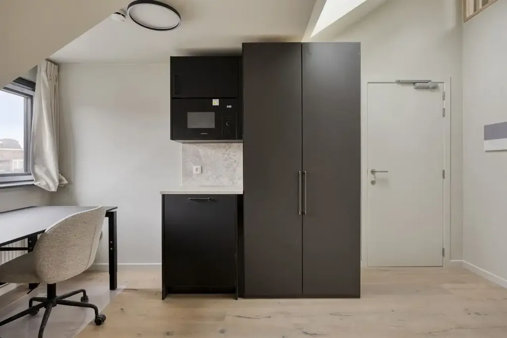 Kabinet - Renovated Student Residence near Leuven