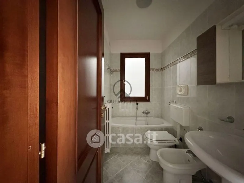 Bathrooms - Apartment with Balcony in Andria