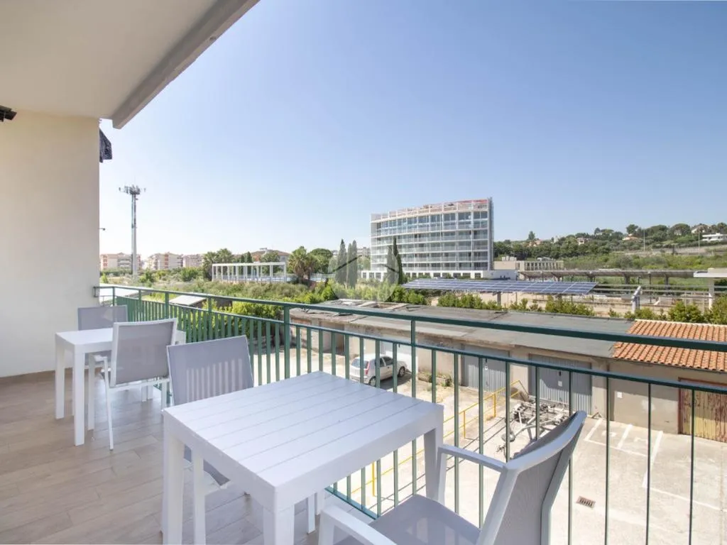Balcon - Fully Rented B&B with Sea View in Vasto Marina