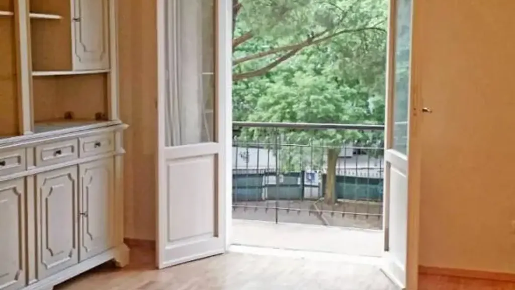 Appartement 5 pièces à IT