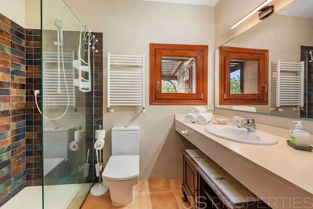 Salles de bain - Mallorcan Villa with Pool in Pollença