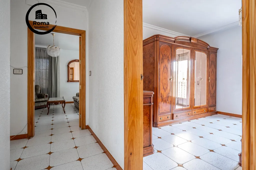 hallway_entrance