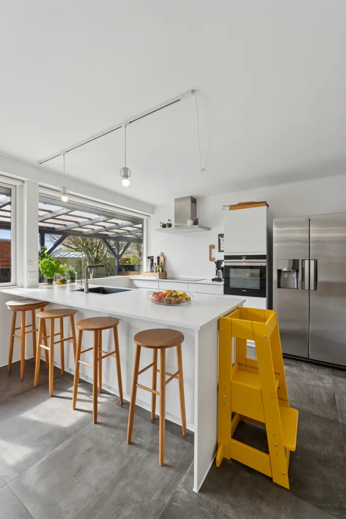 Cuisine - Renovated Villa with Terrace in Sunds