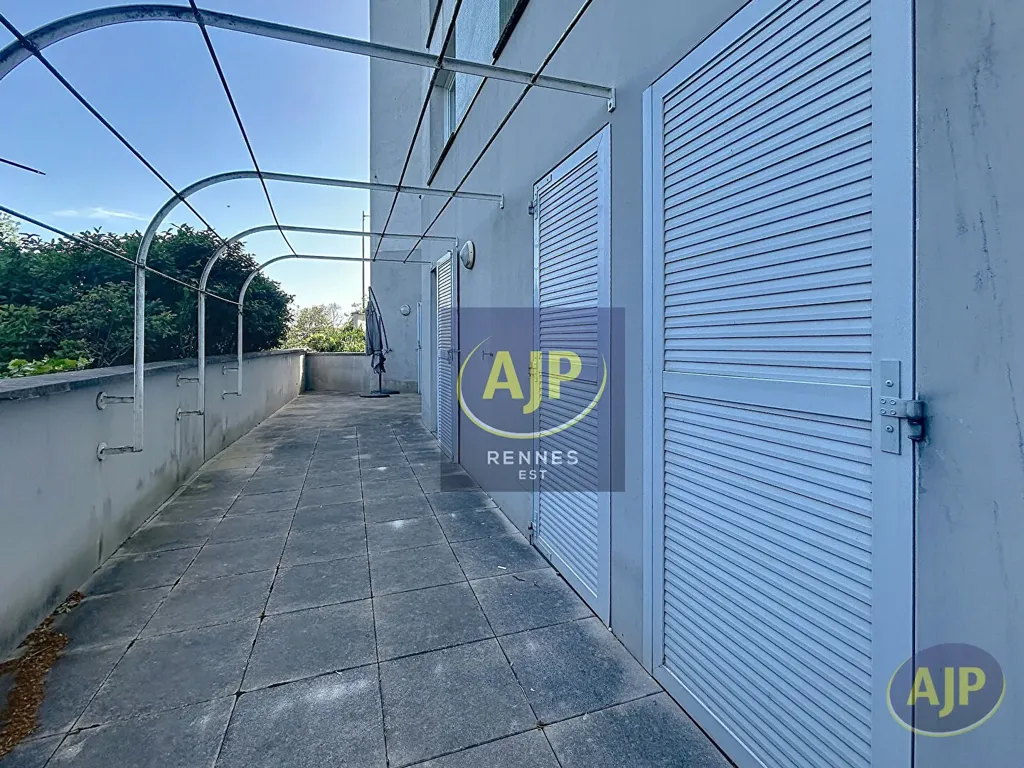 Giardino - Spacious Apartment with Terrace in Rennes