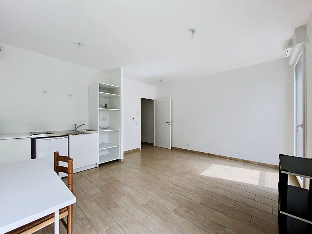 Cucina - Studio with South-West View in Saint-Germain-en-Laye