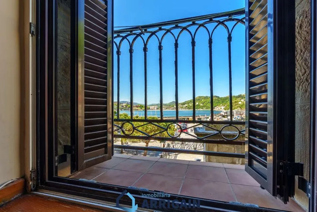 Balcon - Luxury Flat with Sea Views in San Sebastián