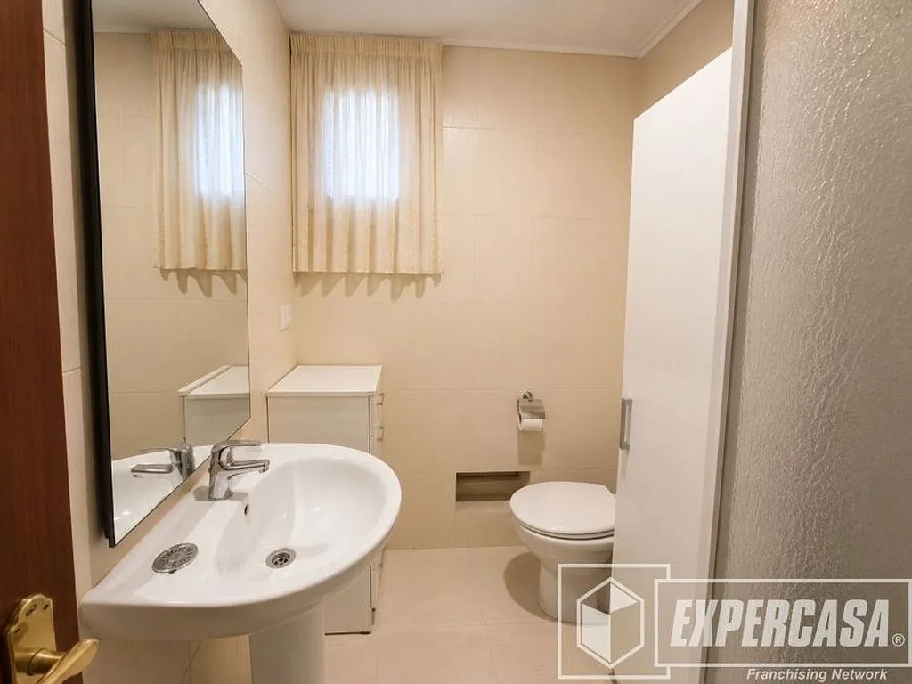 Vannitoad - Bright Apartment with East View in Manises