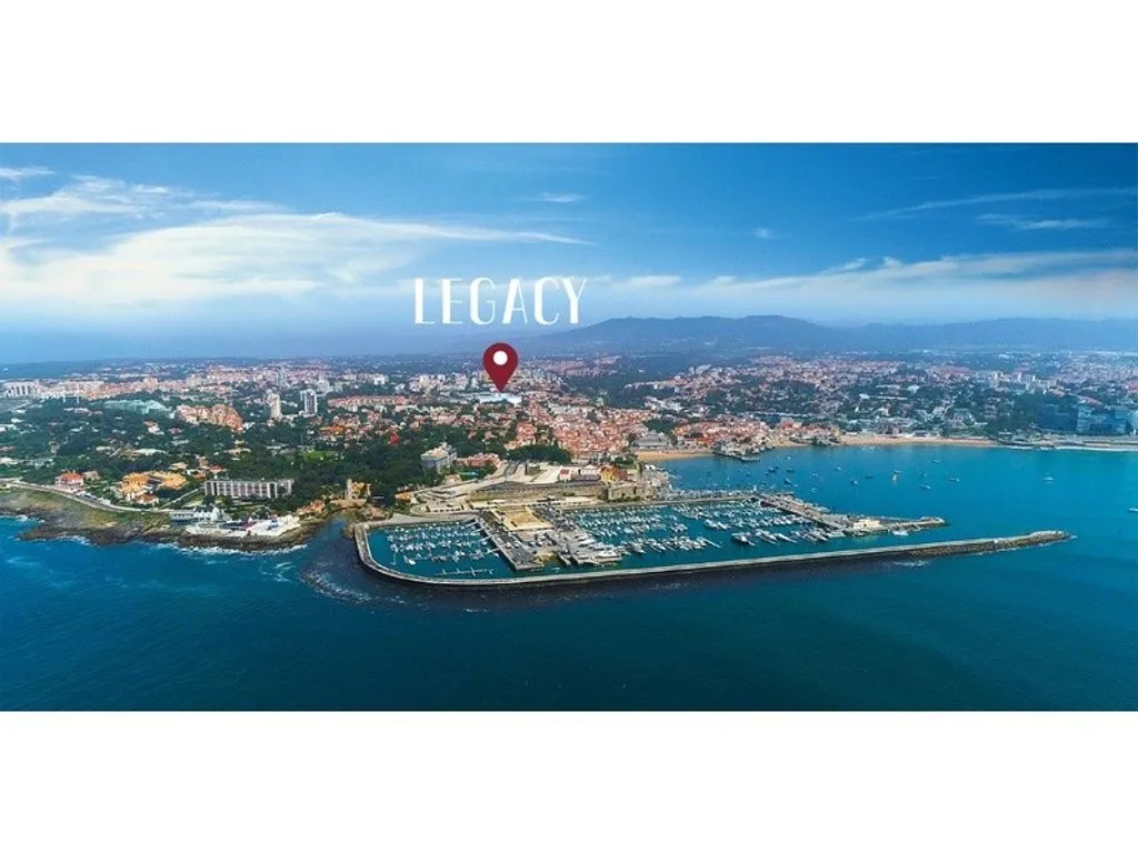 Aerial - Luxury Townhouse with Pool in Cascais