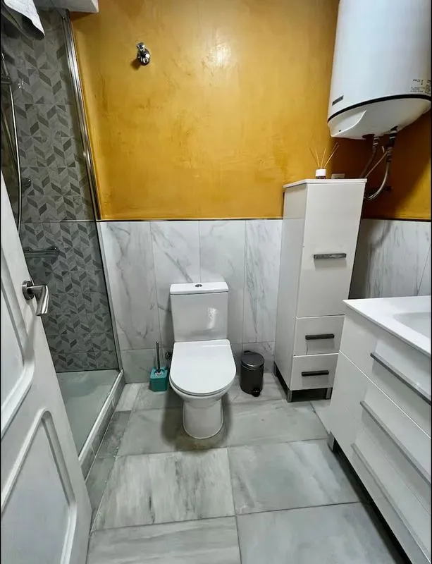 Bagni - 2-Bedroom Apartment with Lift in Benidorm Centre