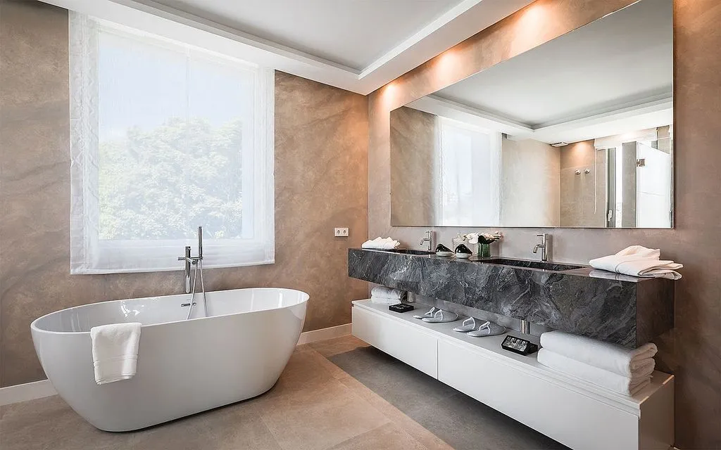 Vannitoad - Contemporary Villa with Pool in El Paraíso