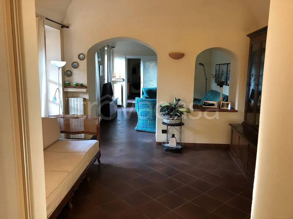 Hallway - Historic Villa with Panoramic View in Costigliole Saluzzo