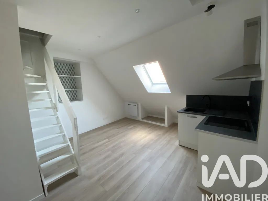 Pièces - Studio en Centre-ville à Neauphle-le-Château