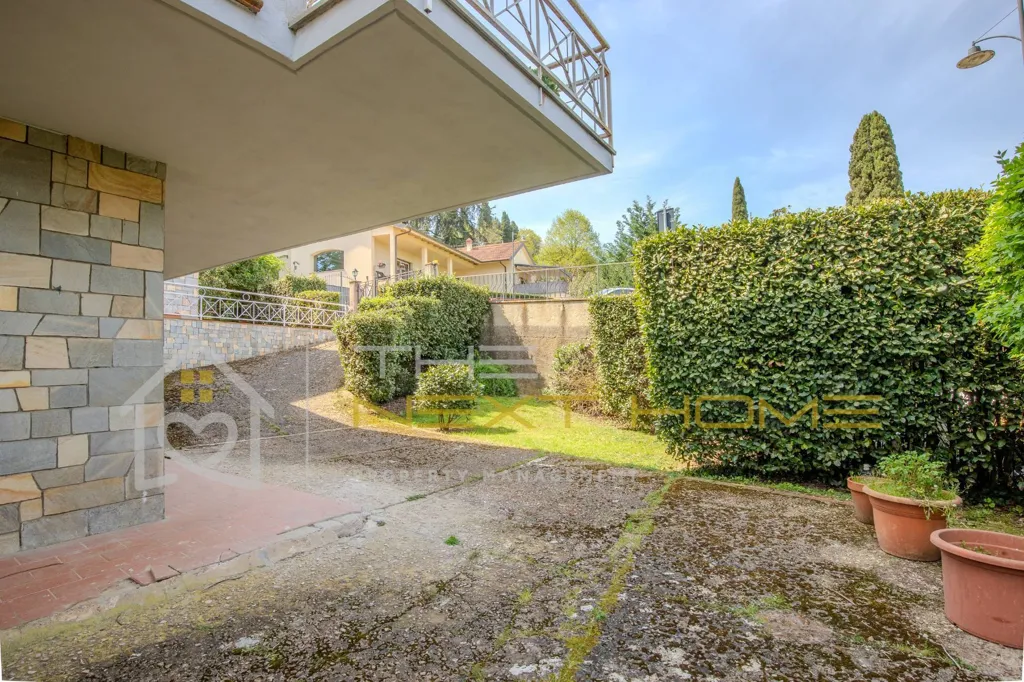 Terrace - Panoramic Villa with Garden in Bagno a Ripoli