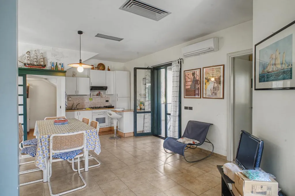 Salle à manger - Villa with Balcony in Bernalda Centre