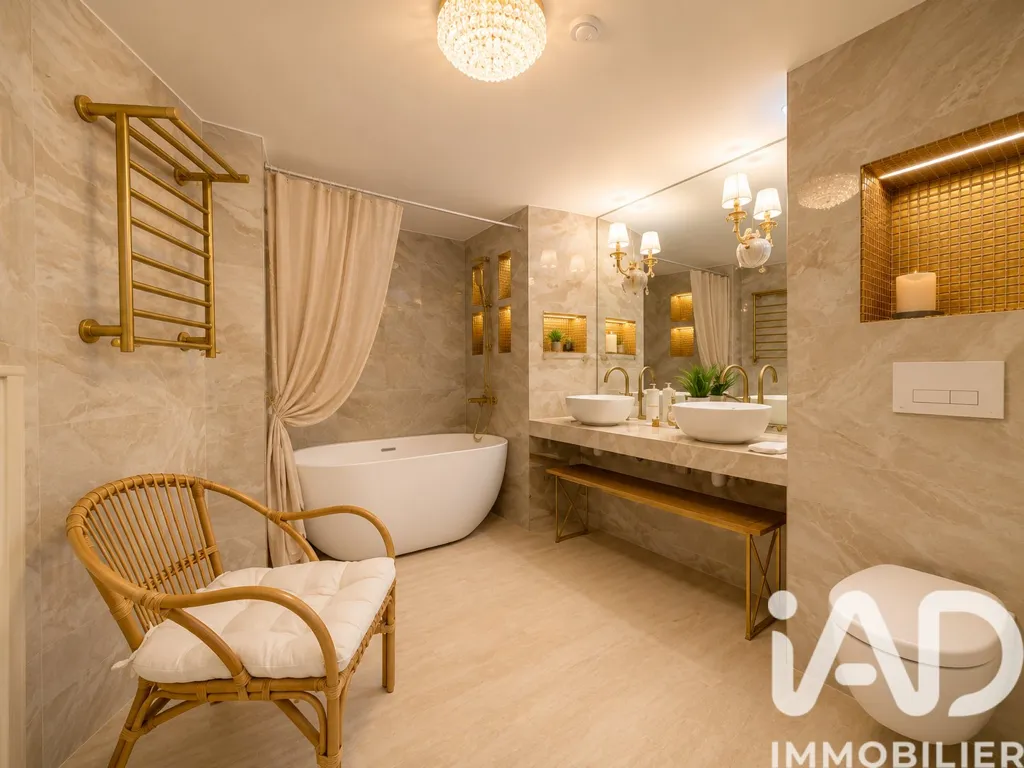 Vannitoad - Renovated Apartment with Terrace in Cannes Centre