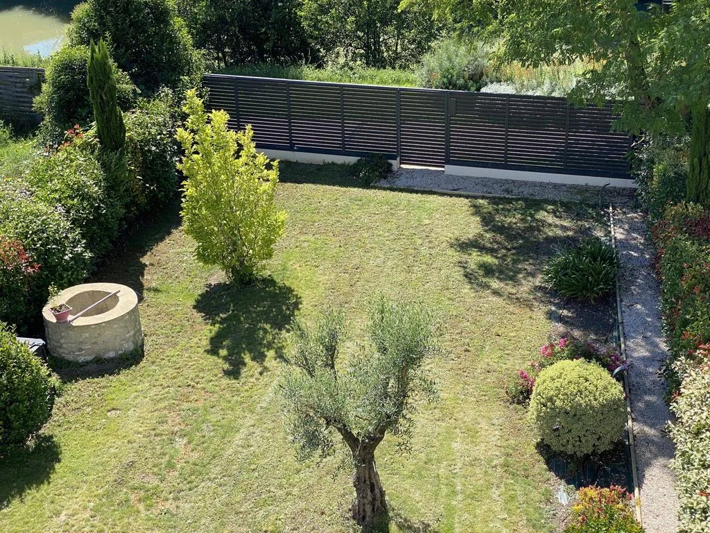 Aed - Luxury House with River View in Auch