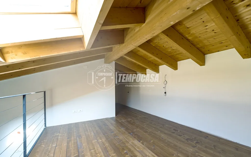 Stanze - Triplex with Balcony in Cremona