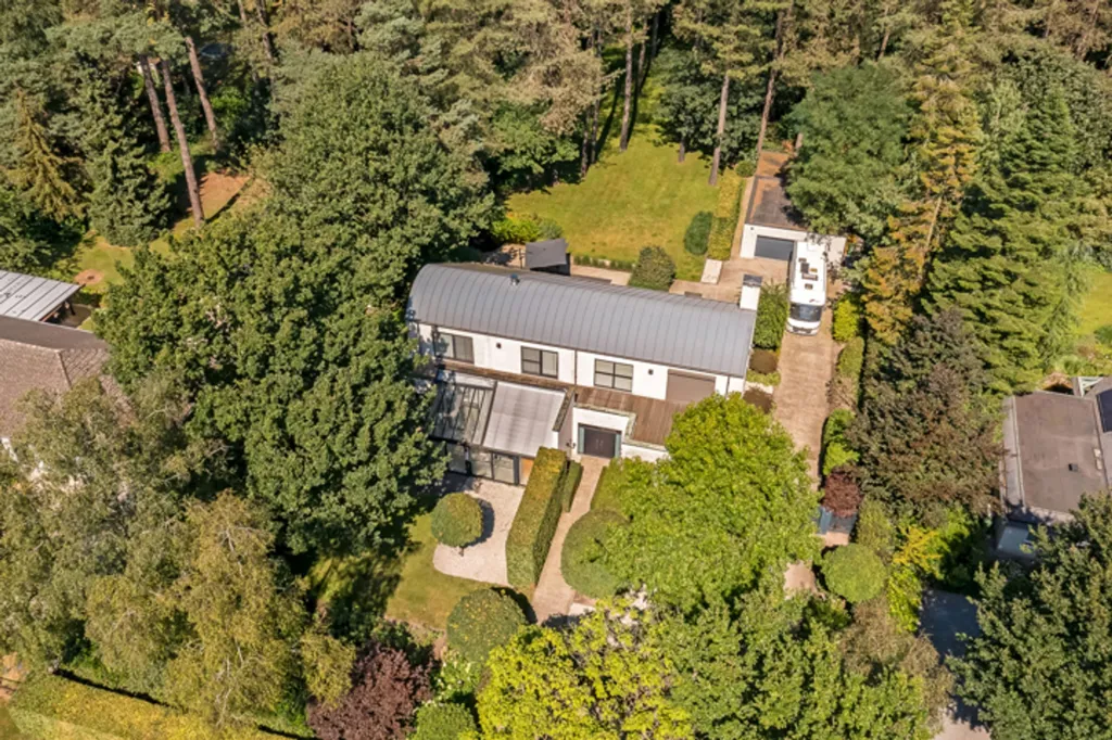 Õhuvaade - Charming Villa with Garden in Oud-Turnhout