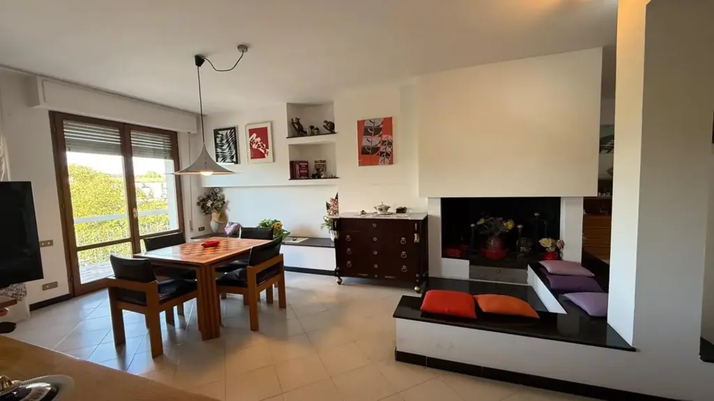 Séjour - 7-Room Apartment with Balconies in Certaldo