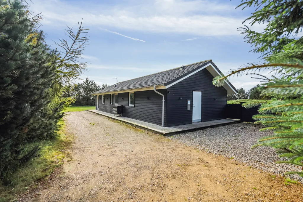 Exterior - Summerhouse with Wellness Area in Ringkøbing