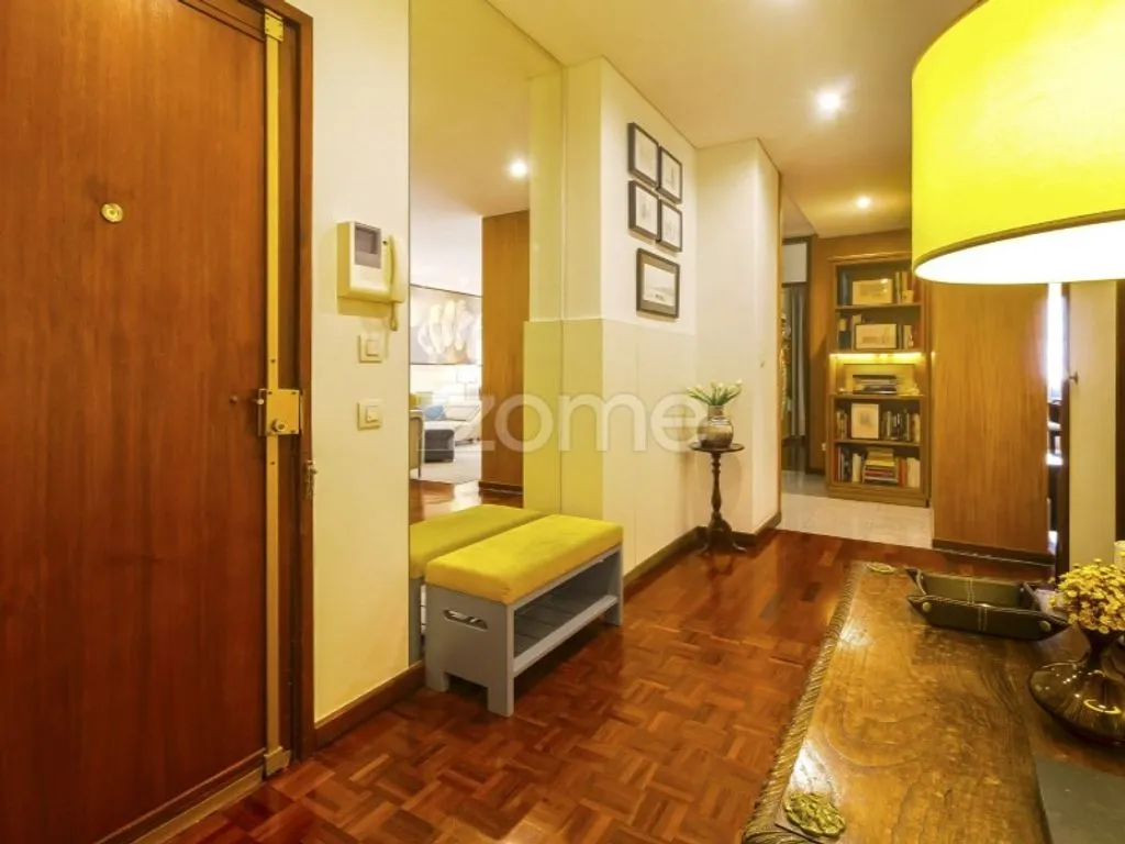 Esik - Luxury Flat with Sea View in Matosinhos